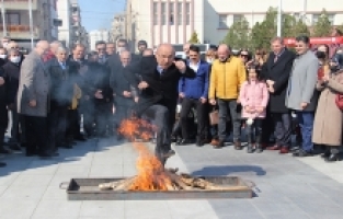 Nevruz ateşi içimizi ısıttı