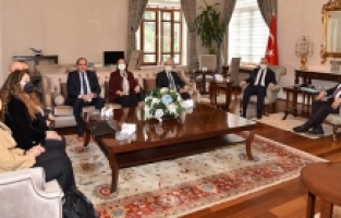 Şiddete karşı mücadele ediyorlar