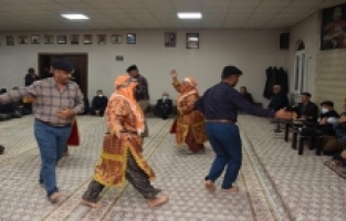 Vali Karadeniz,  Cemevini ziyaret etti