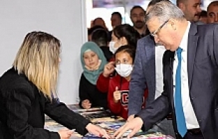 Yunusemre Kitap Günleri başladı