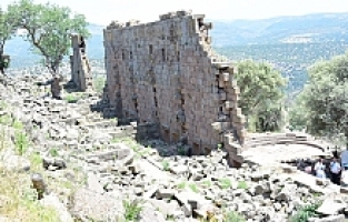 Aigai Antik Kenti’nde incelemelerde bulunuldu