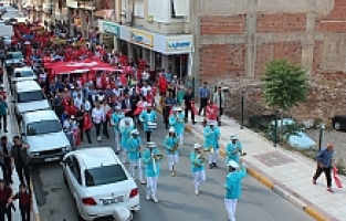 Alaşehir'de 'Gençlik Yürüyüşü' Yapıldı