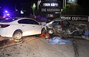 Alkollü ve Ehliyetsiz Sürücünün Karıştığı Kazada 4 Kişi öldü 2 Kişi Ağır Yaralandı