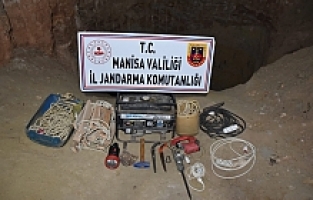 Anadolu'nun Piramitlerinde kaçak kazıya suçüstü