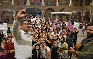 Başkan Çelik Gençlere Verdiği Sözü Tuttu