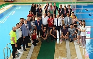 Salihli’de 103. Yıl Kupaları Sahiplerini Buldu