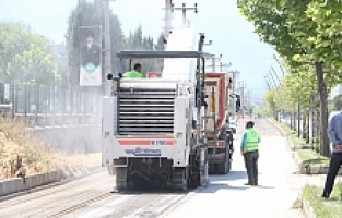 Turgutlu'da Eski Manisa Yolu Yenileniyor