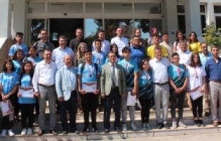 Alaşehirli Öğrenciler Model Uçak Türkiye Şampiyonası'nda Madalyaları Topladı