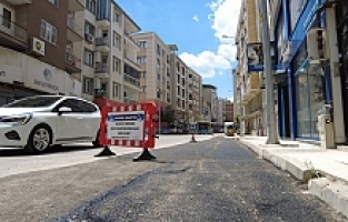 Bozulan Yollar Yenileniyor