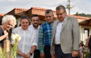 'Çamurdan Sanata' Sergisi Büyük Beğeni Topladı