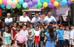 Kırkağaç’ta Minik Öğrenciler El İşlerini Sergilediler