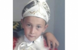 Süt toplama kamyonetinin çarptığı çocuk öldü