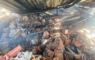 Ağılda çıkan yangın 20 hayvanı telef etti