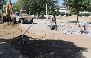 Turgutlu Belediyesi Ekipleri Kentin Her Köşesinde