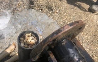 Su sıkıntısı yaşayan mahalle için sondaj vuruldu