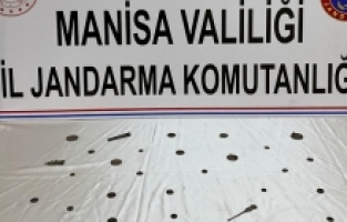 Tarihi eser kaçakçısı jandarmadan kaçamadı