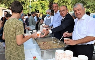 Turgutlu Belediyesi Aşure Hayrını Gerçekleştirdi