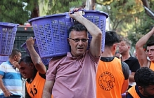 50 Kiloluk Üzüm Yüklü Kelterlerle Kıyasıya Yarış