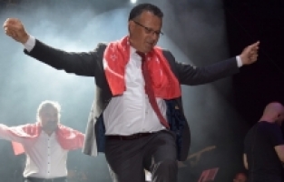 Alaşehir Üzüm Festivalinde Volkan Konak sahne Aldı