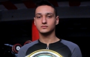 Manisalı sporcu 43 Ülkenin Katıldığı Turnuvada Altın Kemerin Sahibi Oldu