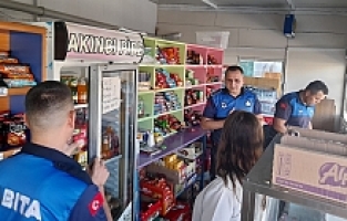 Salihli’de zabıtadan okul kantinlerine denetim