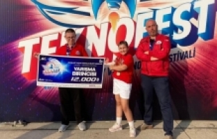 Şehzadeler Belediyesi Desteğiyle Katıldıkları TEKNOFEST'te Birinci Oldular