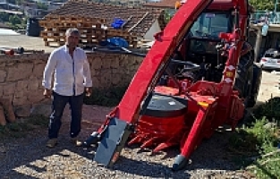 Silaj Makinesine Bacağını Kaptıran Çiftçinin Bileği Koptu