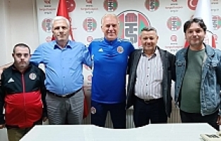 Turgutluspor’da Teknik Direktörlüğe Doğan Engin Getirildi