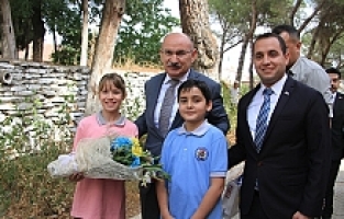 Vali Karadeniz'in Kula Temasları