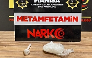 Aracında uyuşturucuyla yakalanan şüpheli tutuklandı