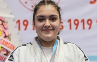 Duygu Dirgen Balkan Şampiyonu