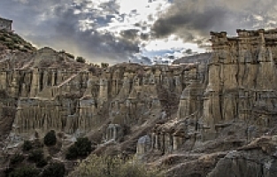 ‘Gelecek İçin Jeoparklar’ Temalı Uluslararası Sempozyum Kula’da Yapılacak