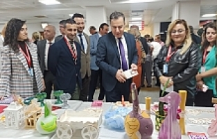 Hastalardan El Emeği ve Göz Nuru Sergisi