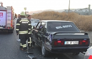 Karayolunda Aracından Çıkan Sürücüye Otomobil Çarptı