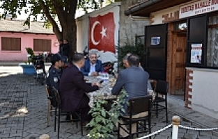 Kaymakam Sağlam, Mahalle Muhtarları ile Bir Araya Geldi