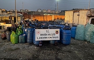 Manisa’da 16,5 ton kaçak şarap ele geçirildi