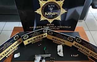 Uyuşturucu ve ruhsatsız tabancayla yakalanan şahıs tutuklandı
