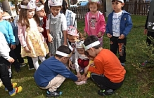 Yunusemreli Minikler Sokak Hayvanlarını Unutmadı