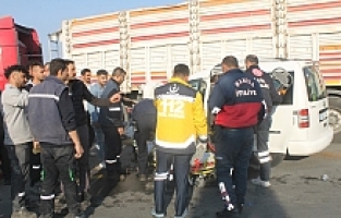 Manisa Yolunda Kaza: 3 Yaralı