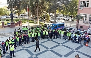 Sarıgöl'de 'Reklektif Yelek Giy, Görünür Ol" Projesi