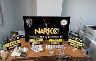 Alaşehir'de Uyuşturucu Operasyonu: 8 Gözaltı