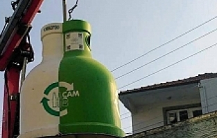 Kırkağaç’a 25 cam kumbarası