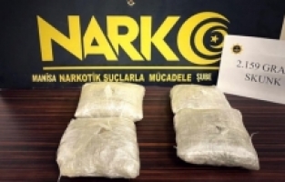 Manisa'da uyuşturucu operasyonu: 2 kişi tutuklandı