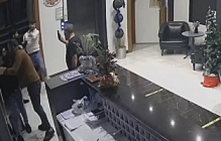 Manisa’da Bir Otelde Film Gibi Çatışma