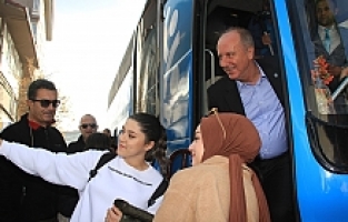 Muharrem İnce Kula’da Esnaf Ziyareti Yaptı