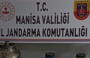 Salihli’de jandarmadan kaçak içki operasyonu