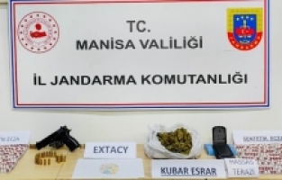 Piyasa değeri 250 bin TL olan esrar ve uyuşturucu madde ele geçirildi