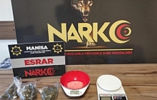 Salihli'de narkotik ekipleri uyuşturucu tacirlerine göz açtırmıyor