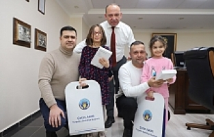 Depremzede Aileyi Duygulandıran Buluşma