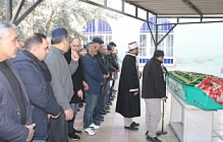 Melek Öğretmen Gözyaşlarıyla Uğurlandı